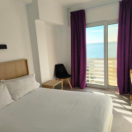 Hotel Mediterráneo Estepona Kültér fotó